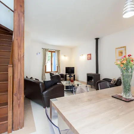 Hirondelle - A Beautiful In The Heart Of The Cathar Country Capestang