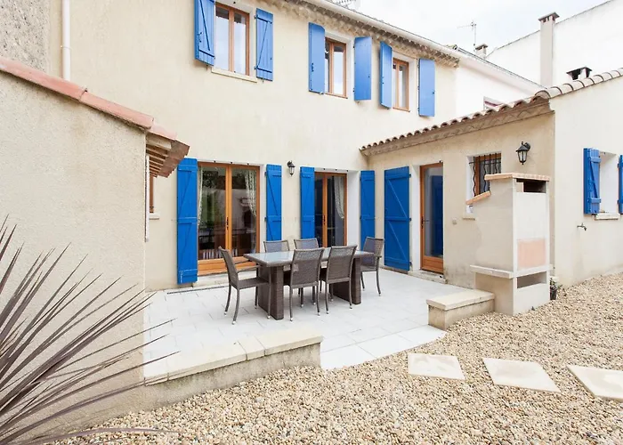 Hirondelle - A Beautiful In The Heart Of The Cathar Country * Capestang
